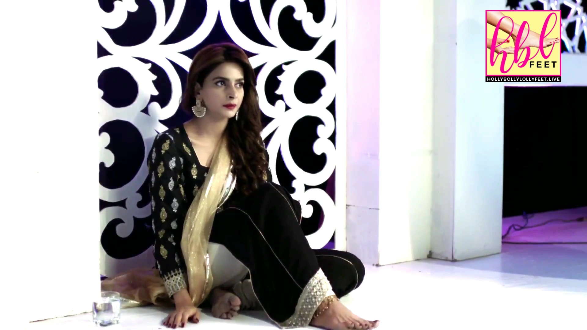 Saba Qamar Feet & Soles