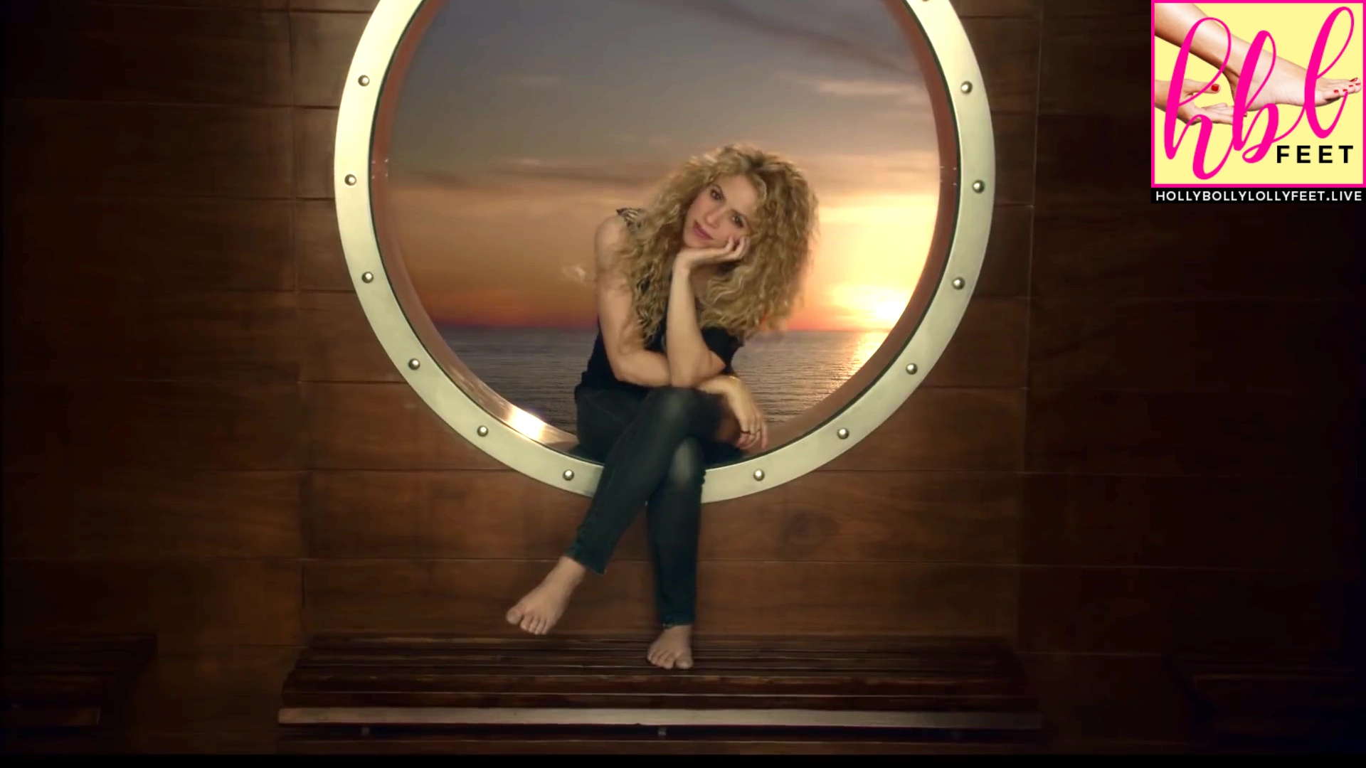 Shakira Feet & Sole